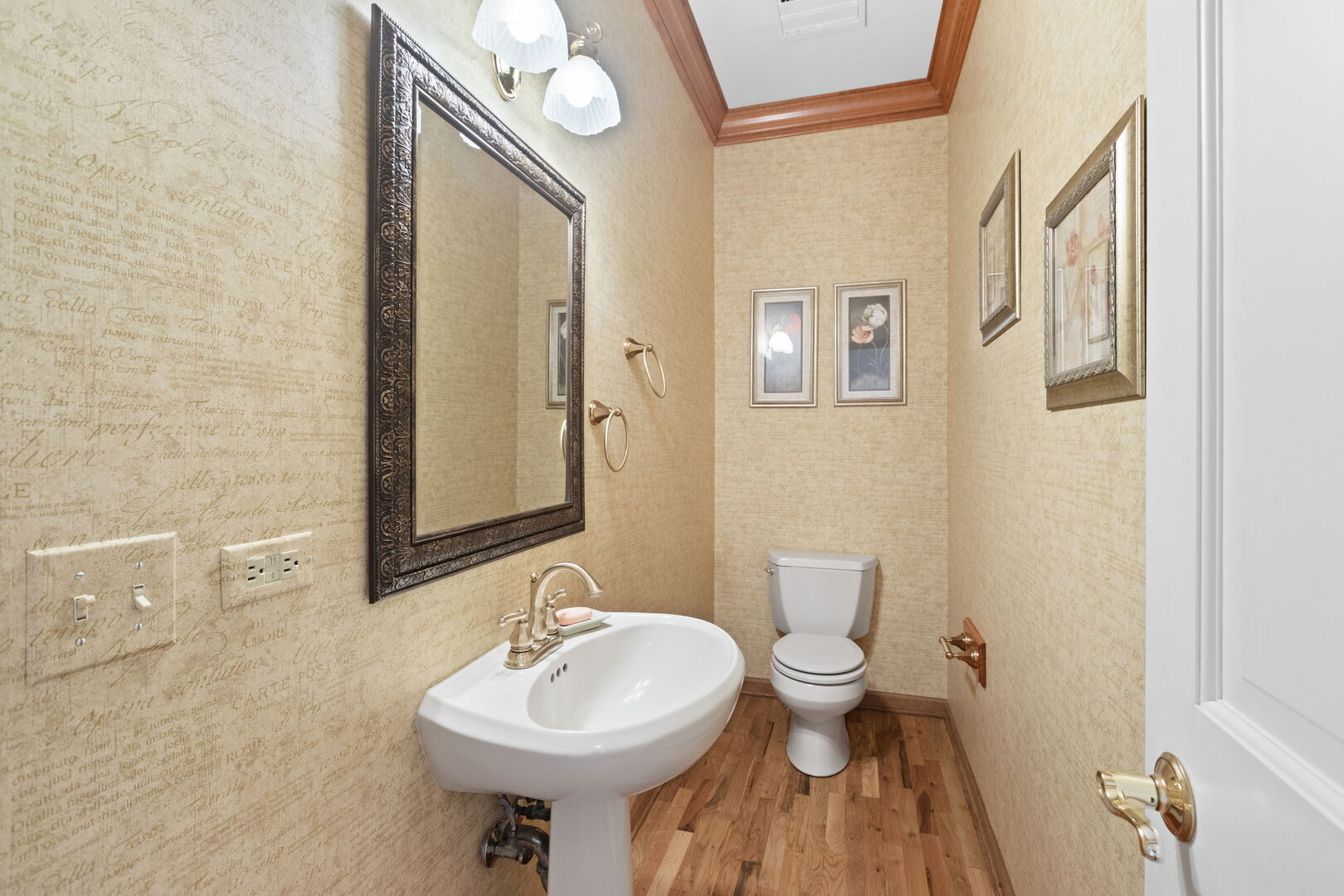25410 N Cayuga Trail