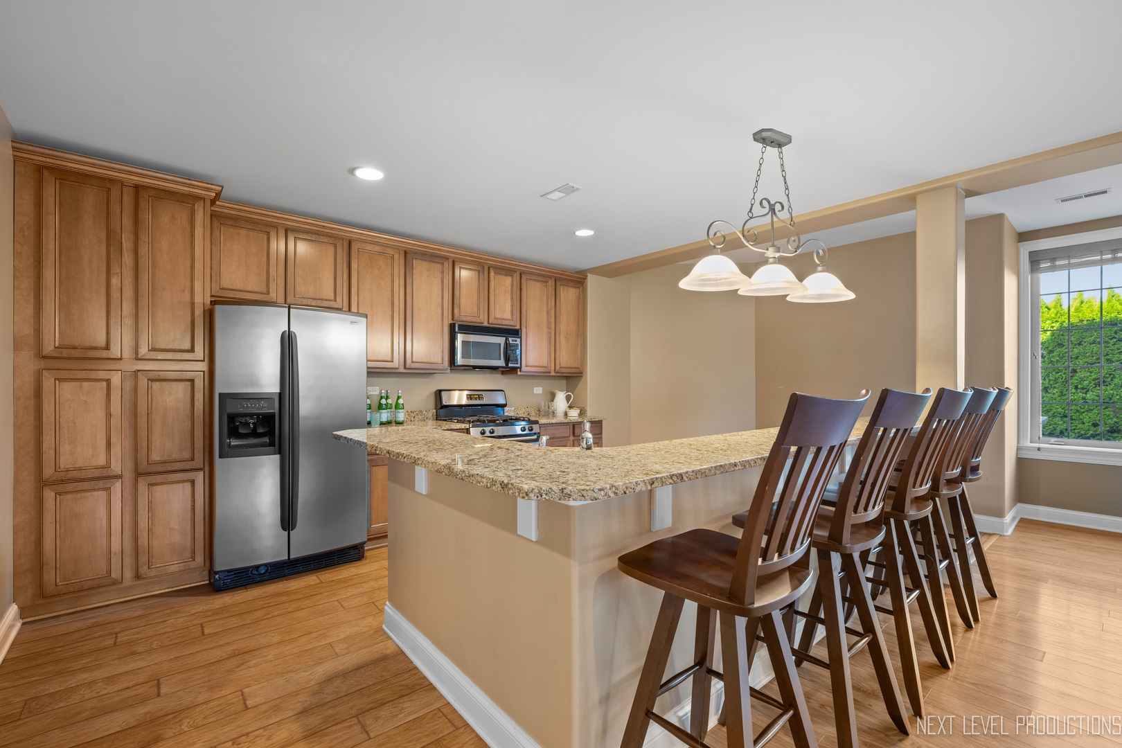 10N916 Highland Trail