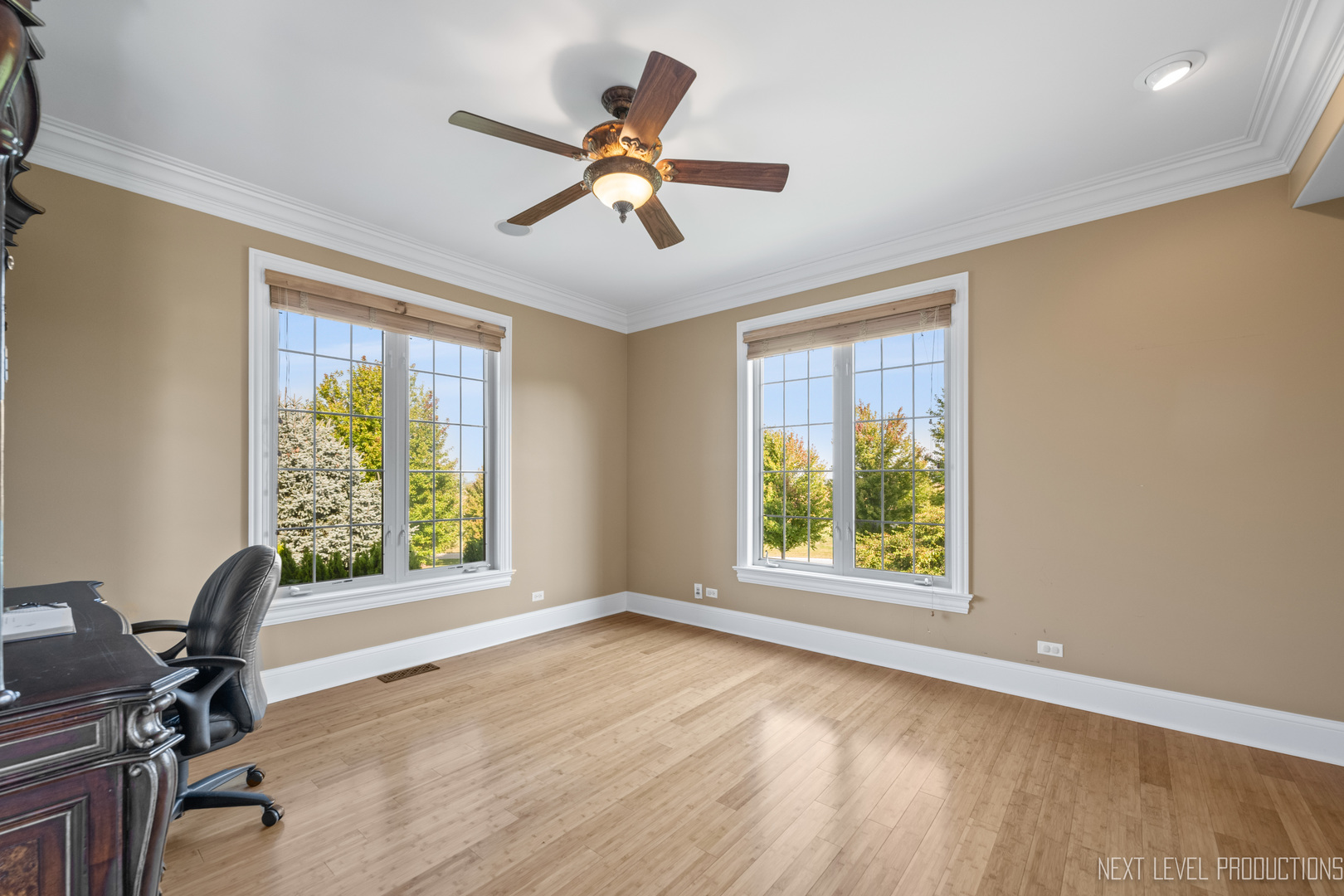 10N916 Highland Trail