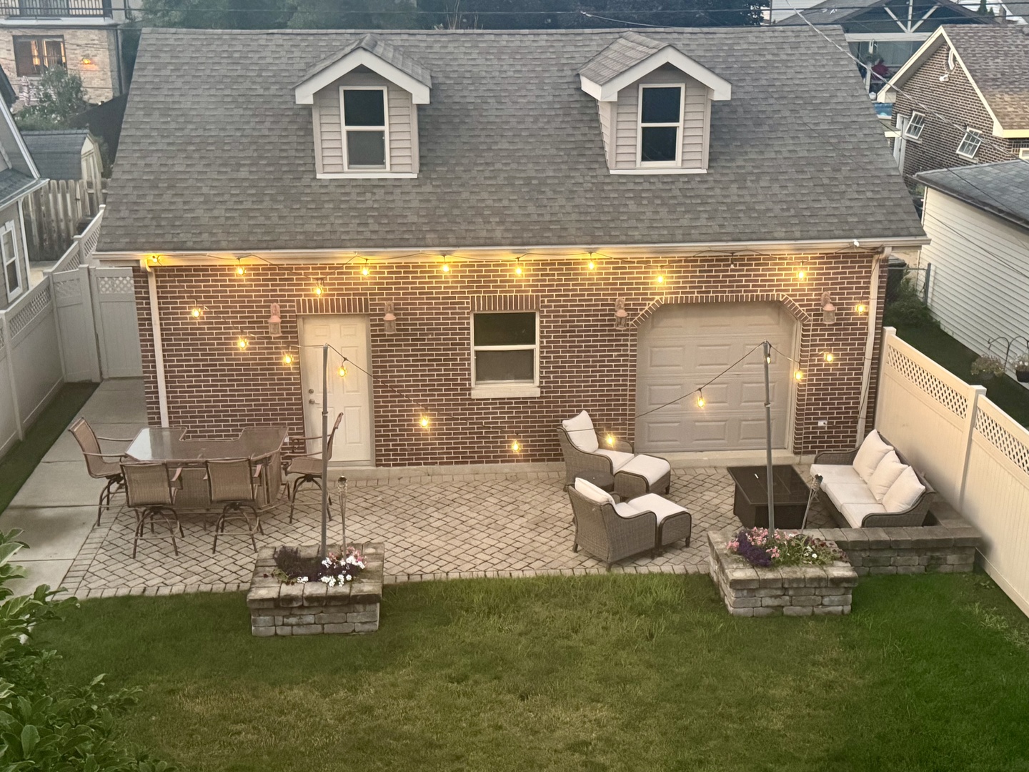 6035 N Navarre Avenue