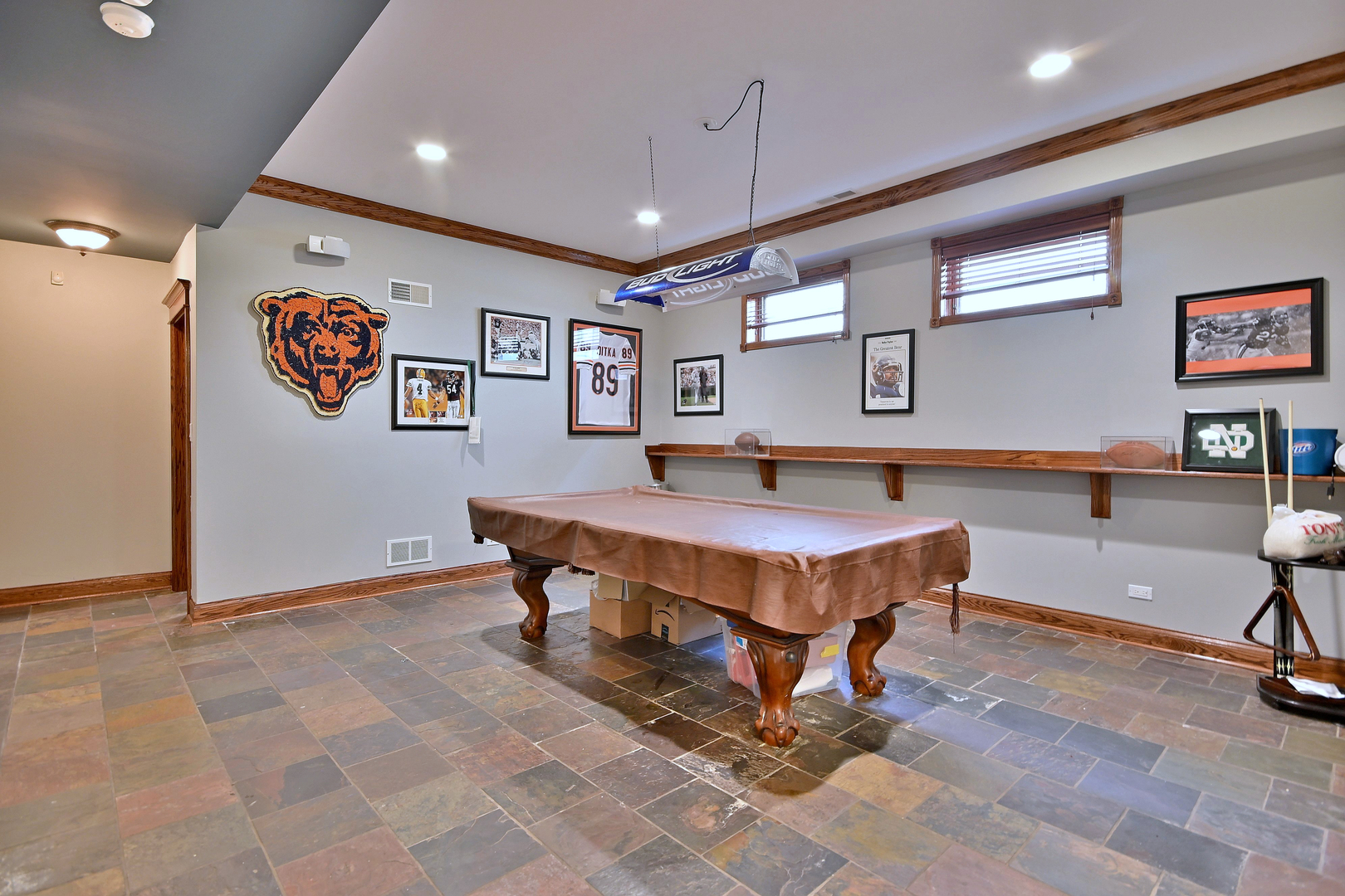 6035 N Navarre Avenue