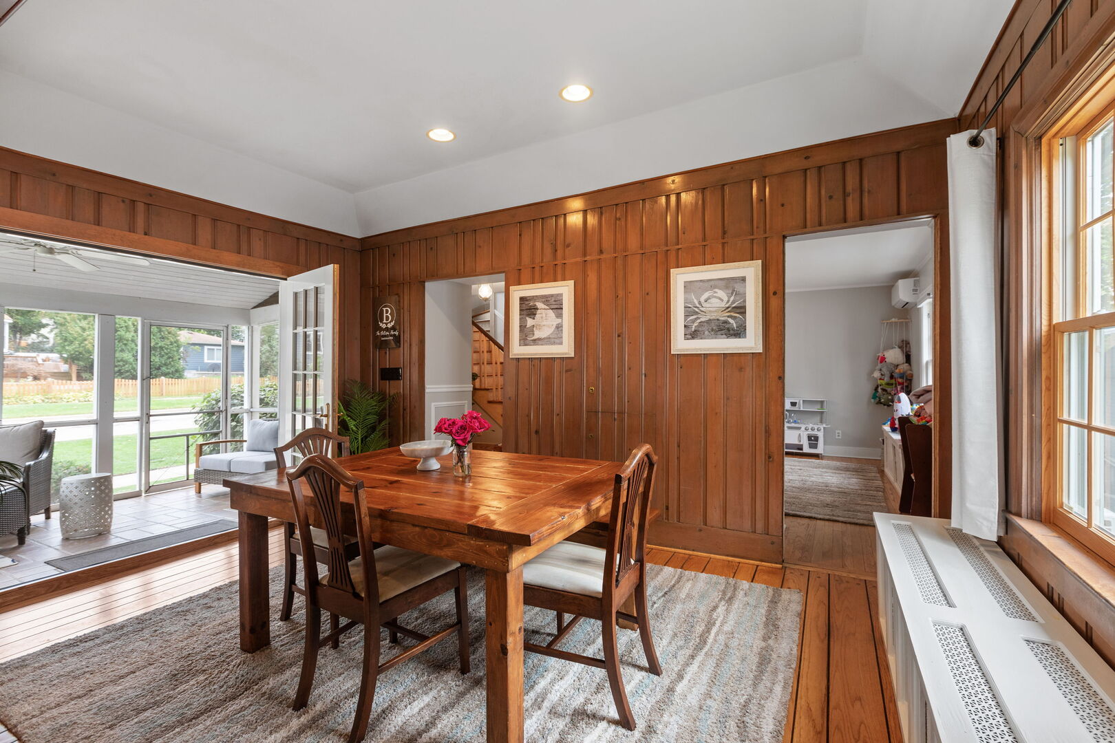 345 E Russell Street