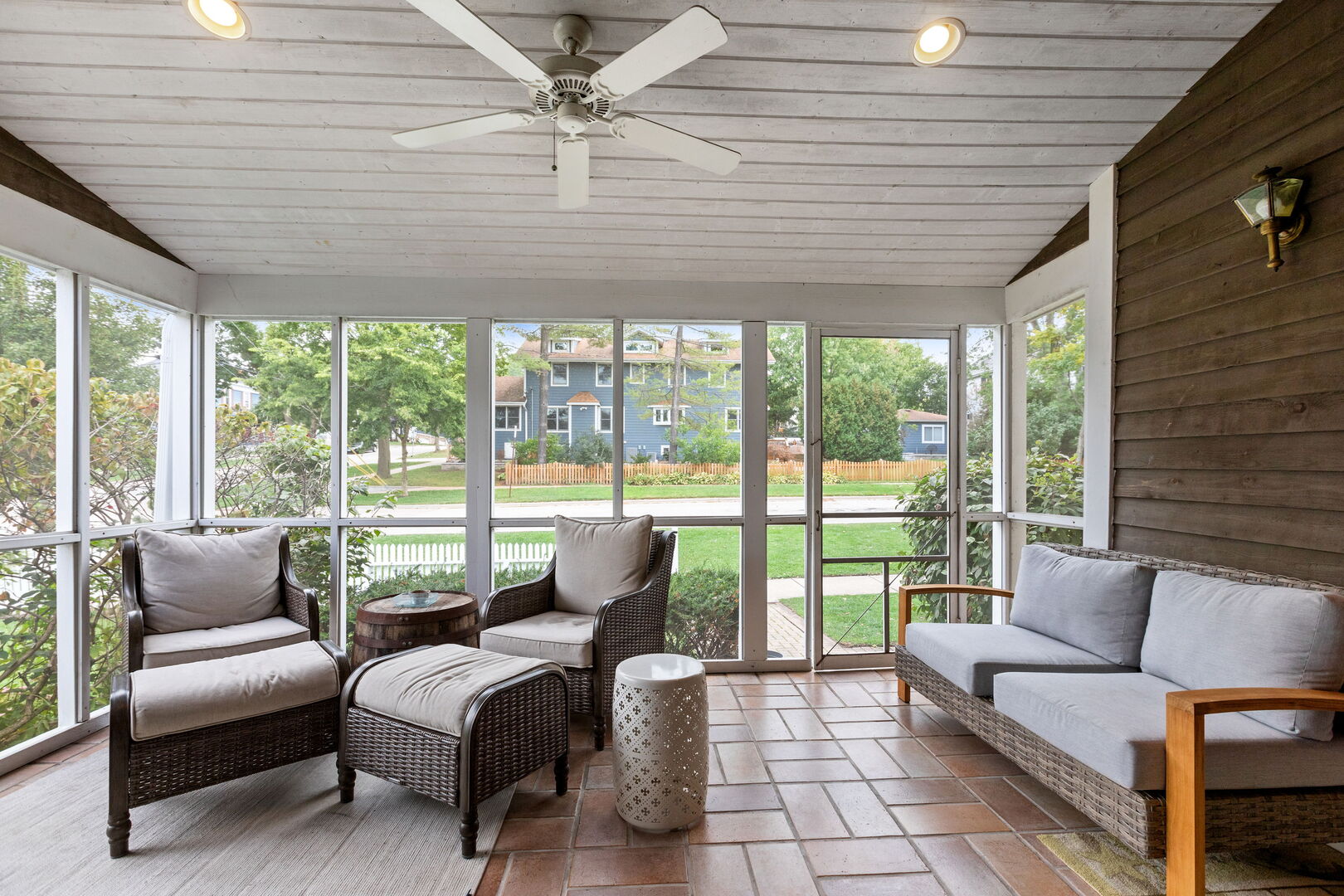 345 E Russell Street