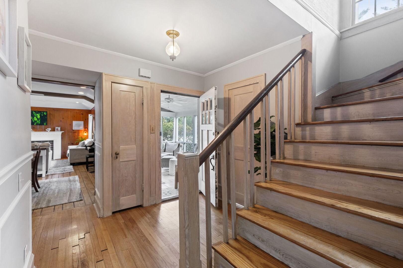 345 E Russell Street