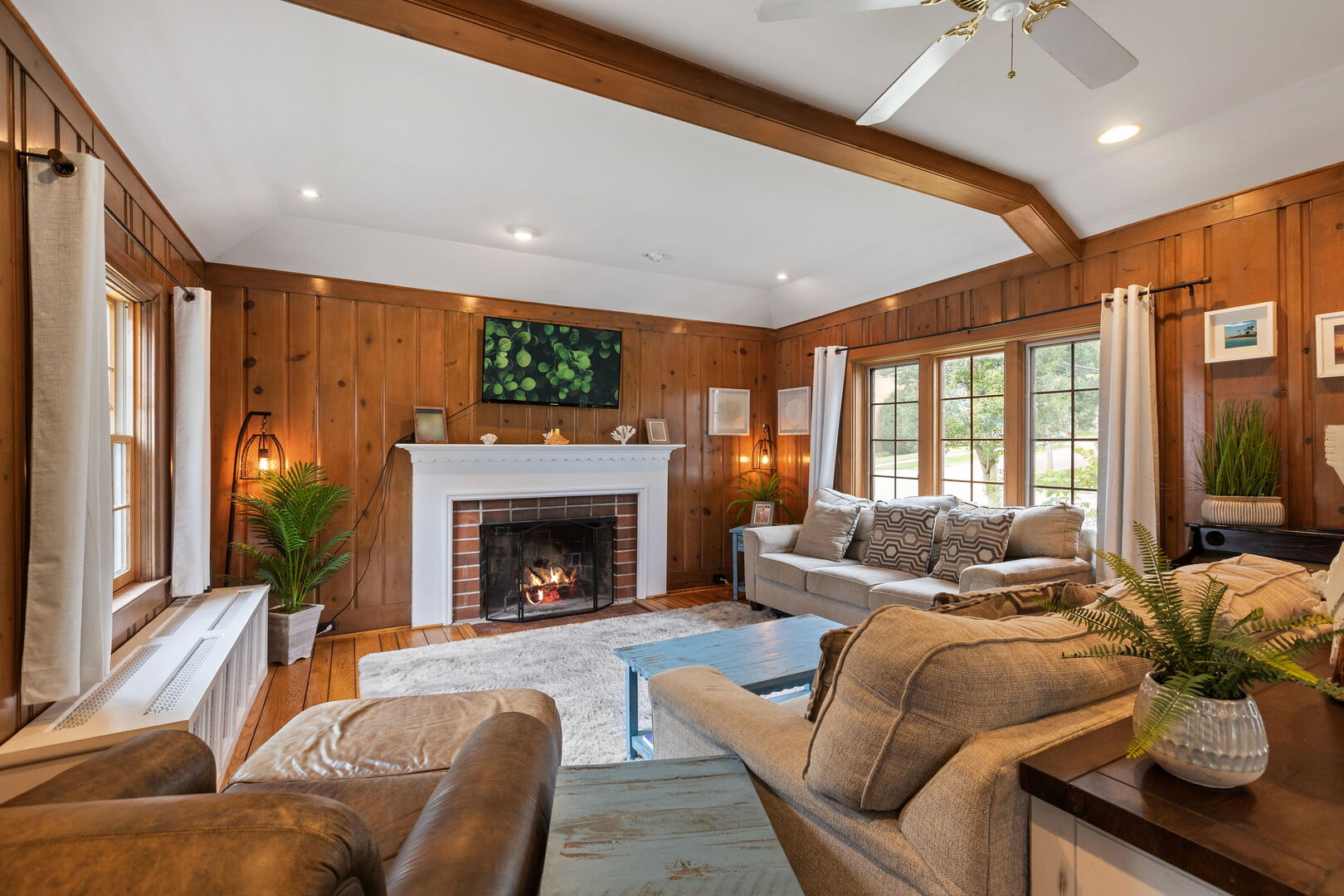 345 E Russell Street