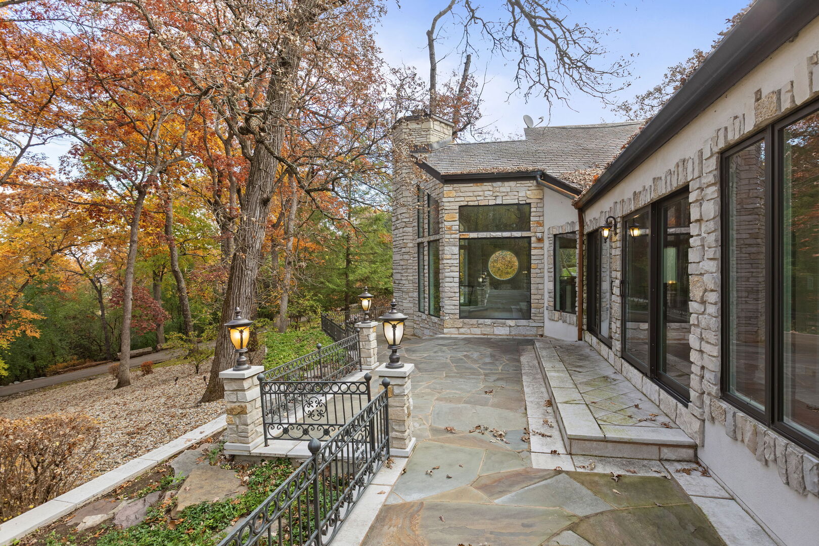 12 Rock Ridge Road