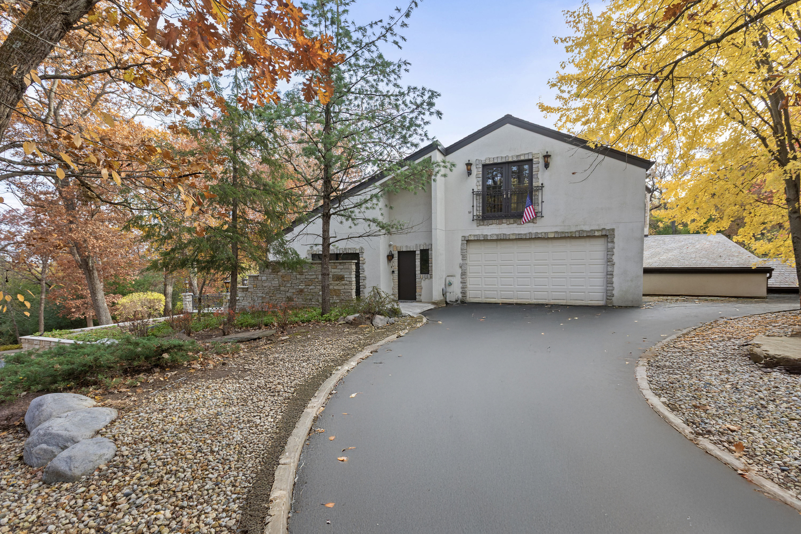 12 Rock Ridge Road