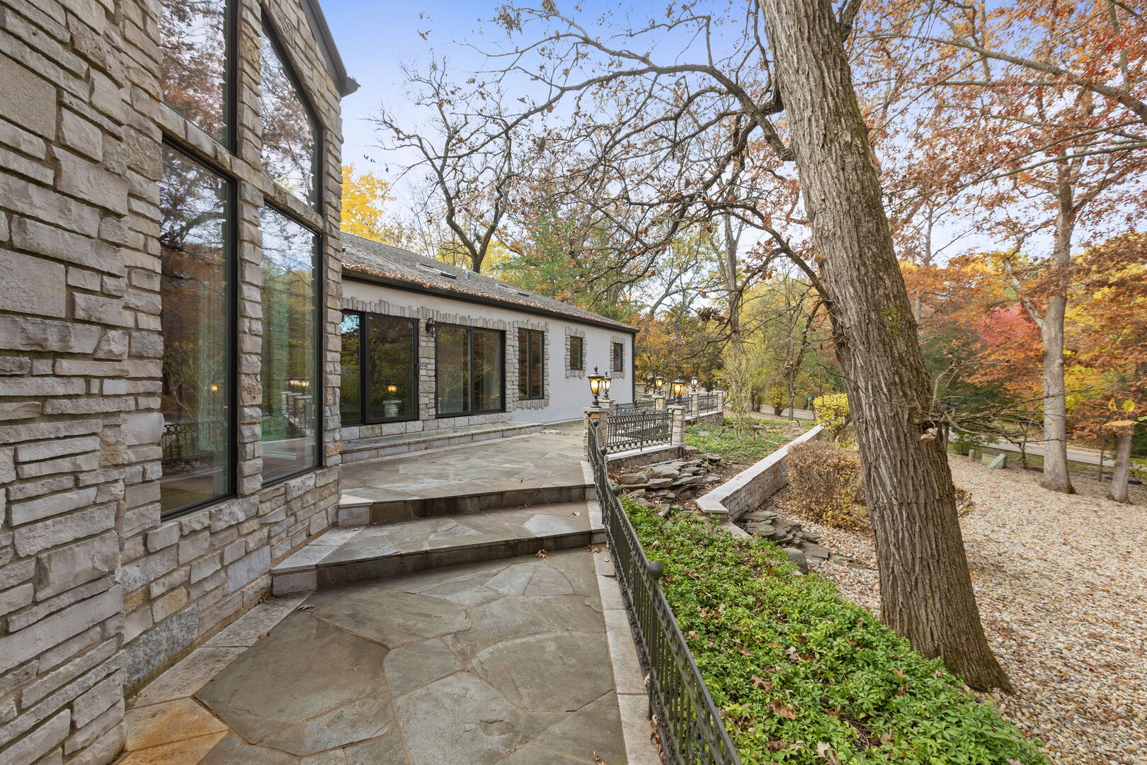 12 Rock Ridge Road