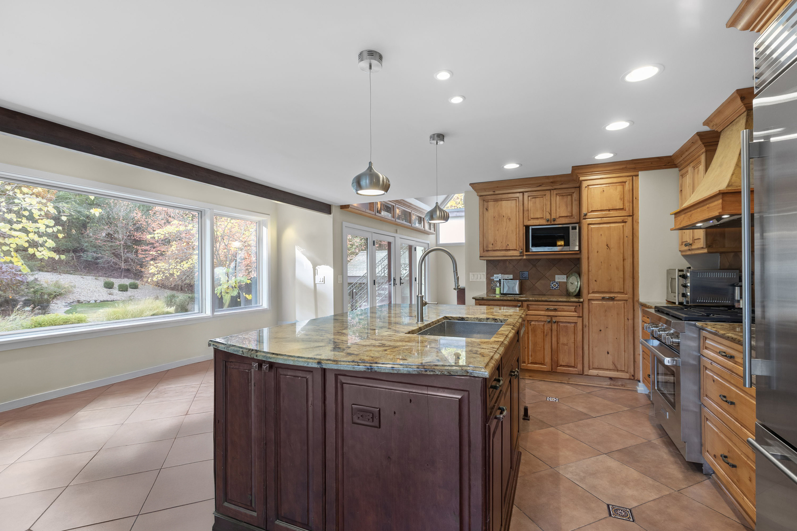 12 Rock Ridge Road