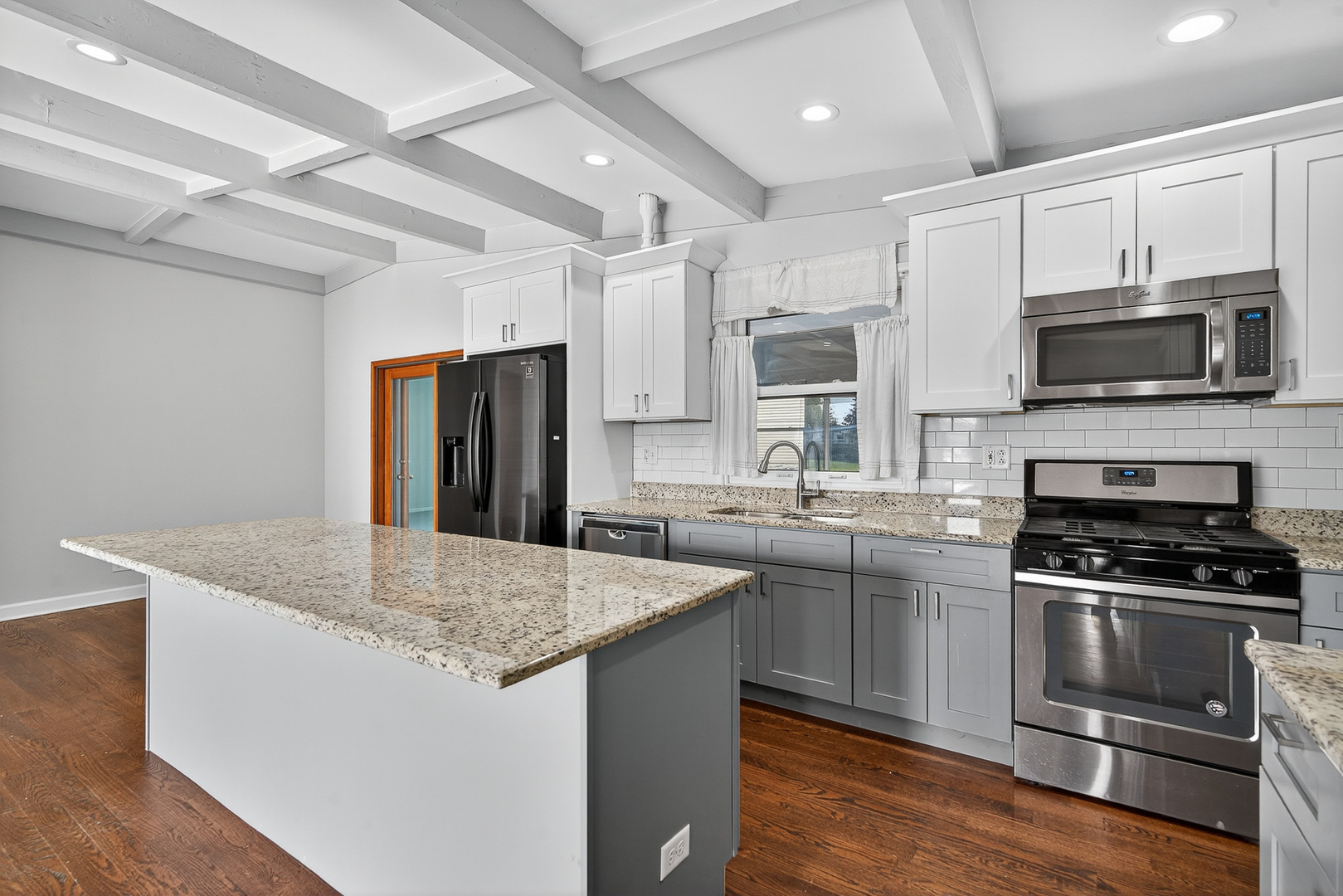 7818 W Argyle Street