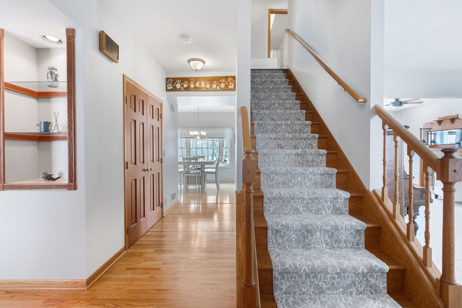 7N610 Cloverfield Circle