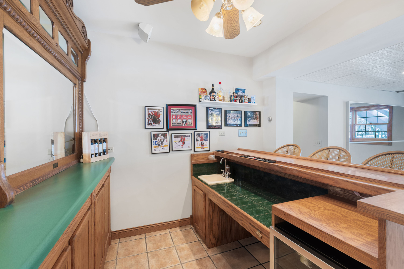 7N610 Cloverfield Circle