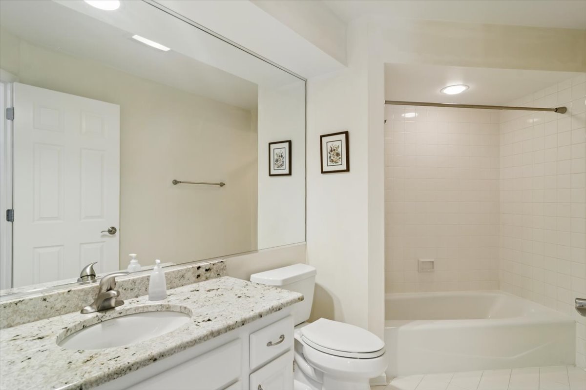 472 Park Barrington Drive