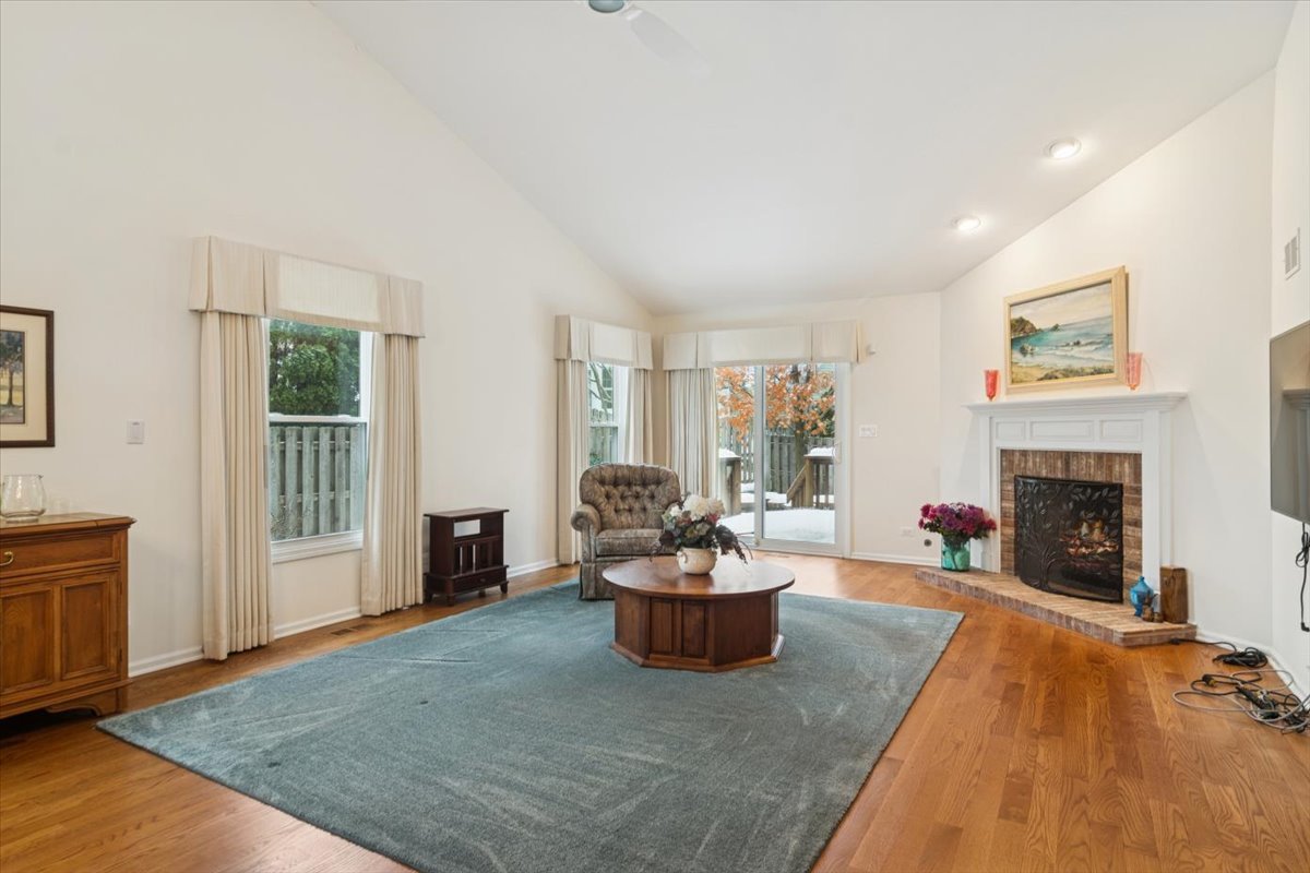 472 Park Barrington Drive