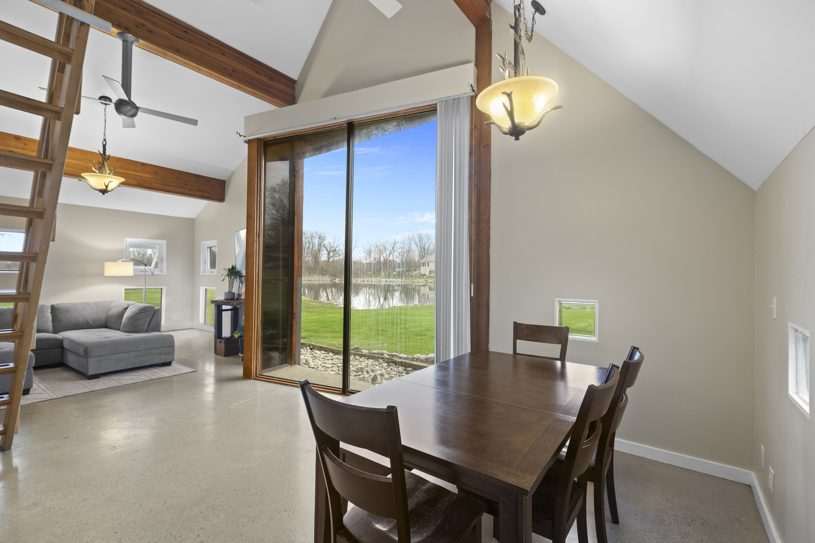 330 S Barrington Road