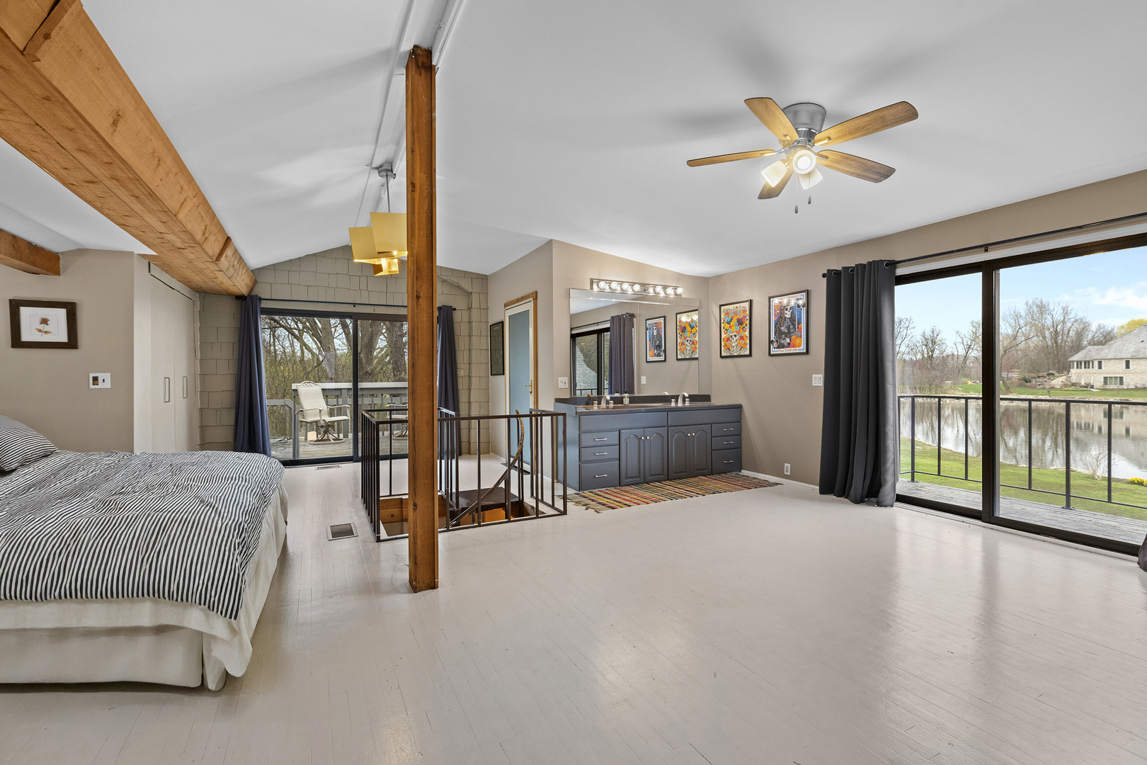 330 S Barrington Road