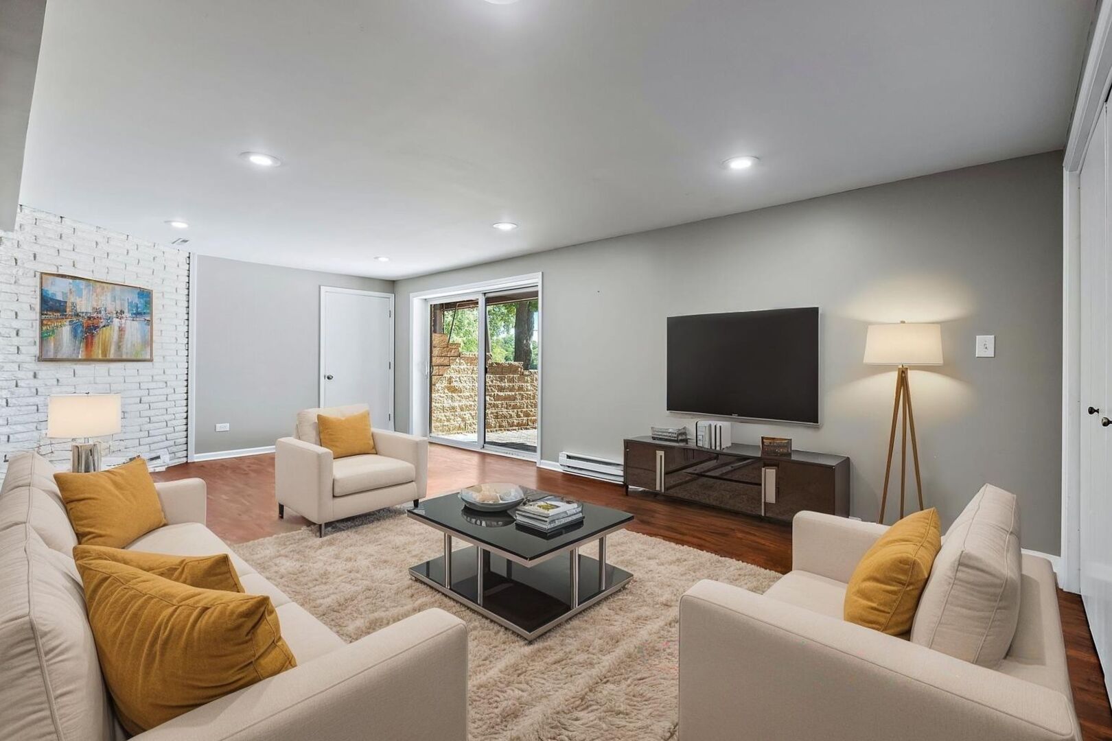 330 S Barrington Road