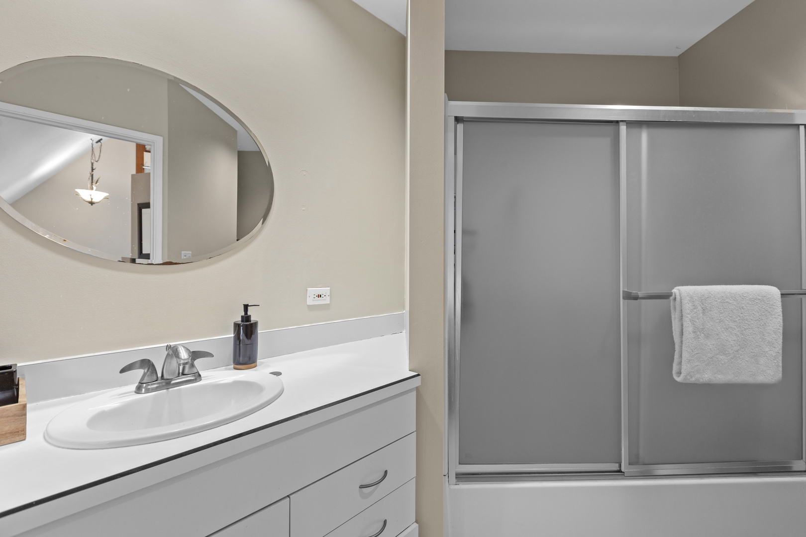 330 S Barrington Road