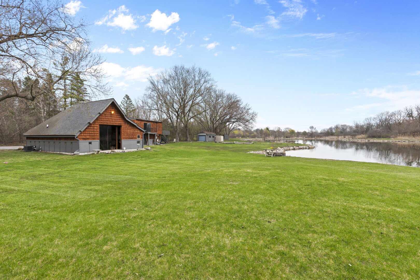 330 S Barrington Road