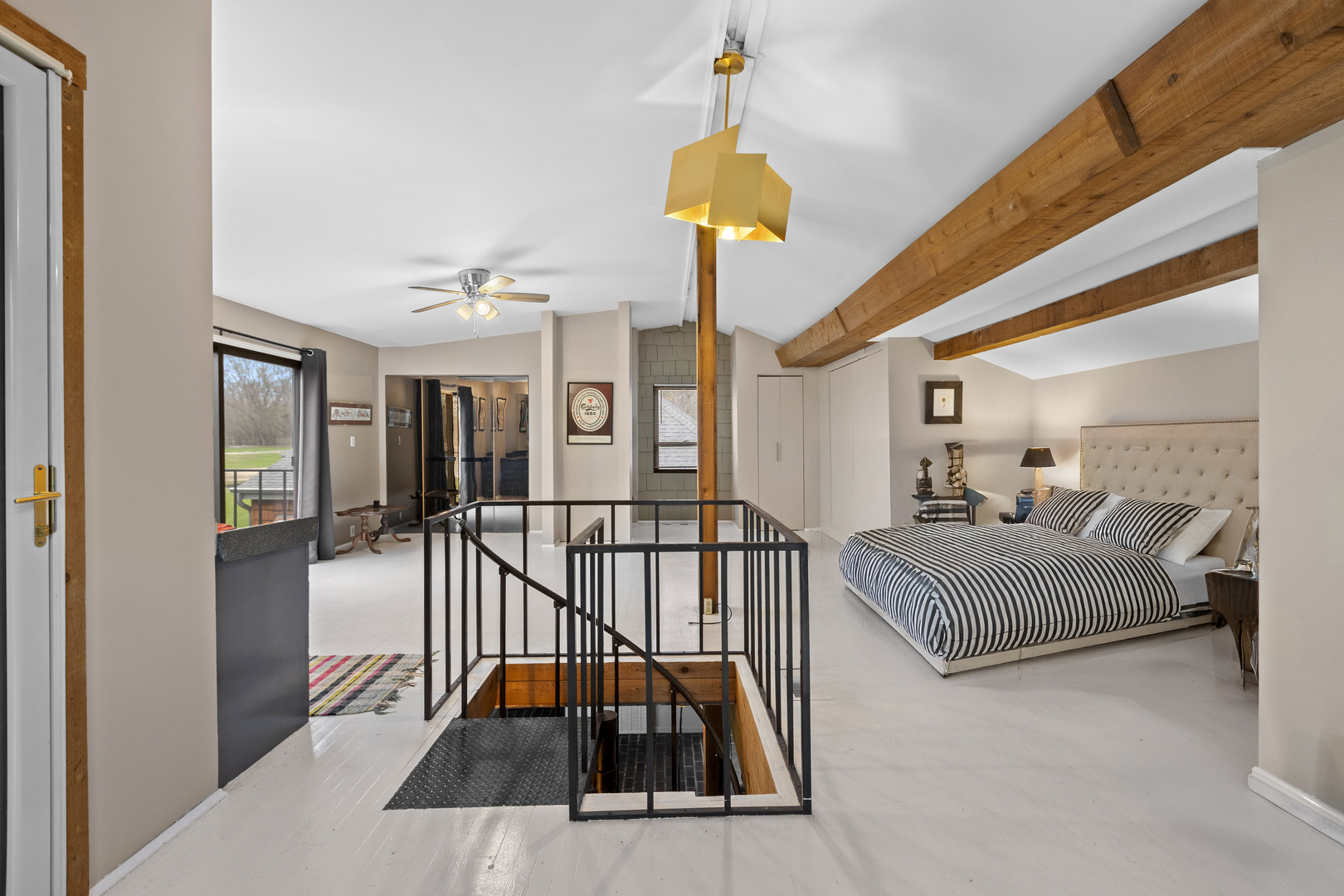 330 S Barrington Road