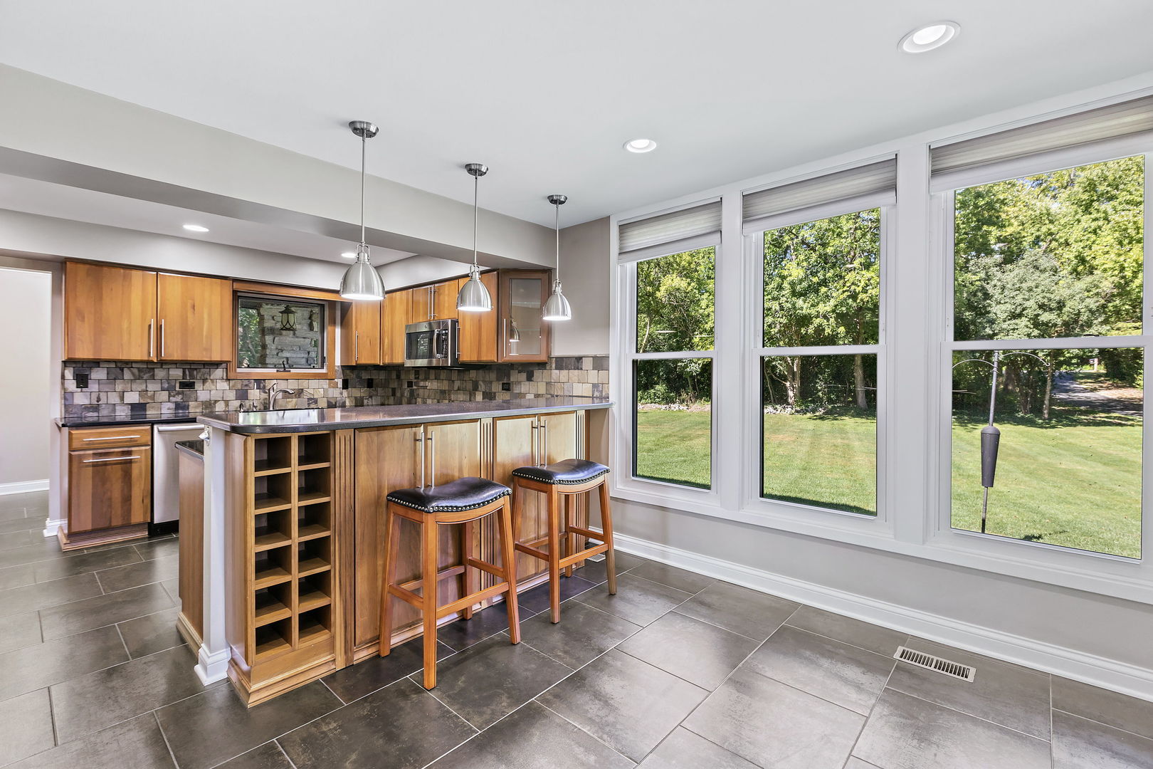 330 S Barrington Road