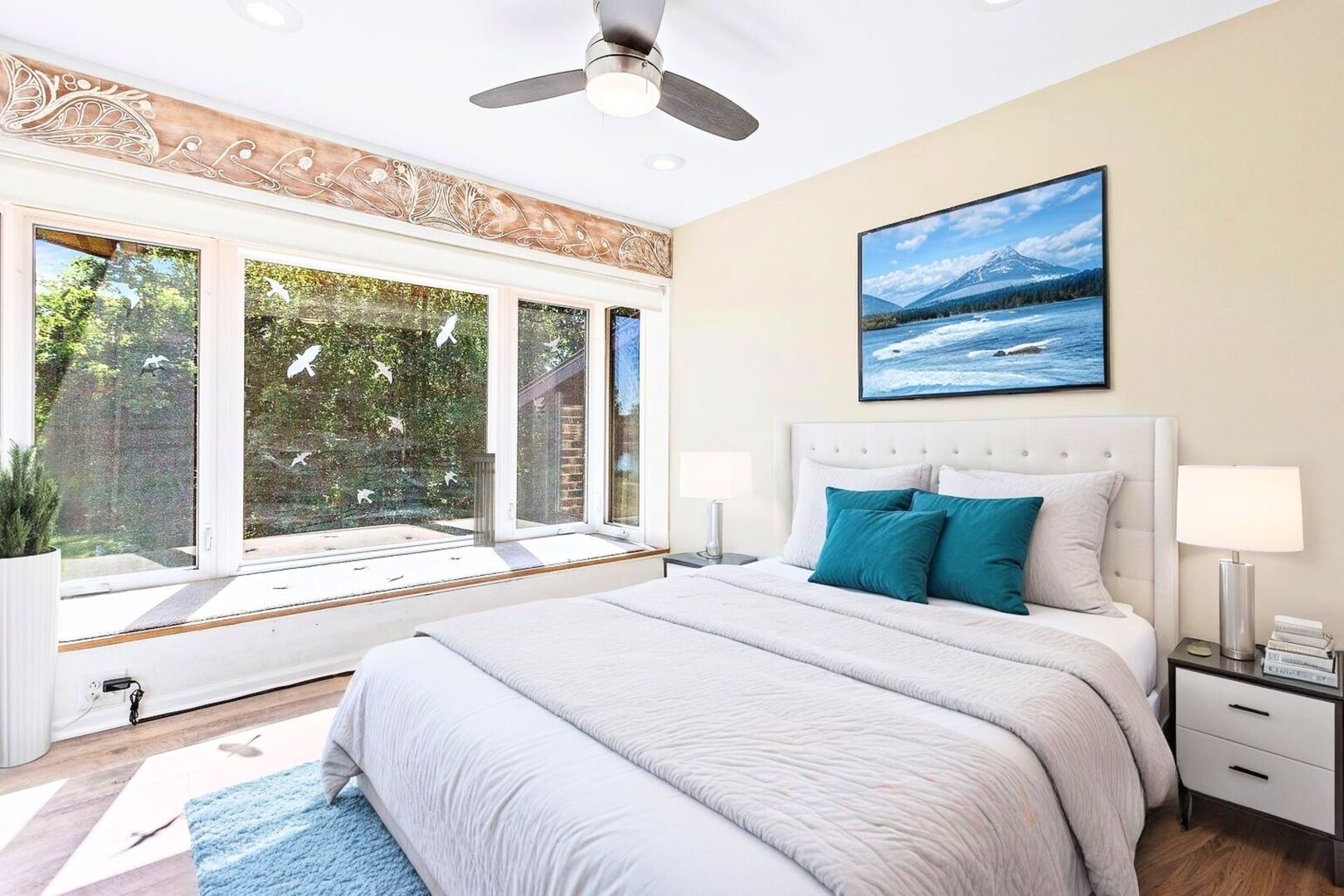 330 S Barrington Road