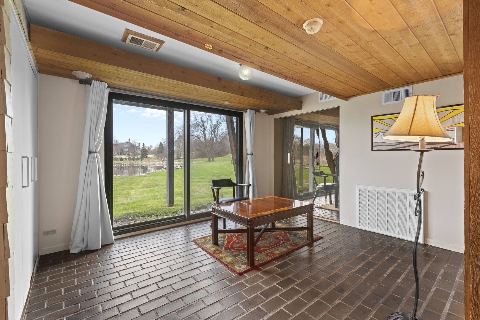 330 S Barrington Road