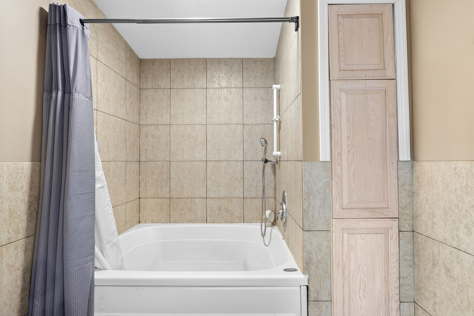 330 S Barrington Road