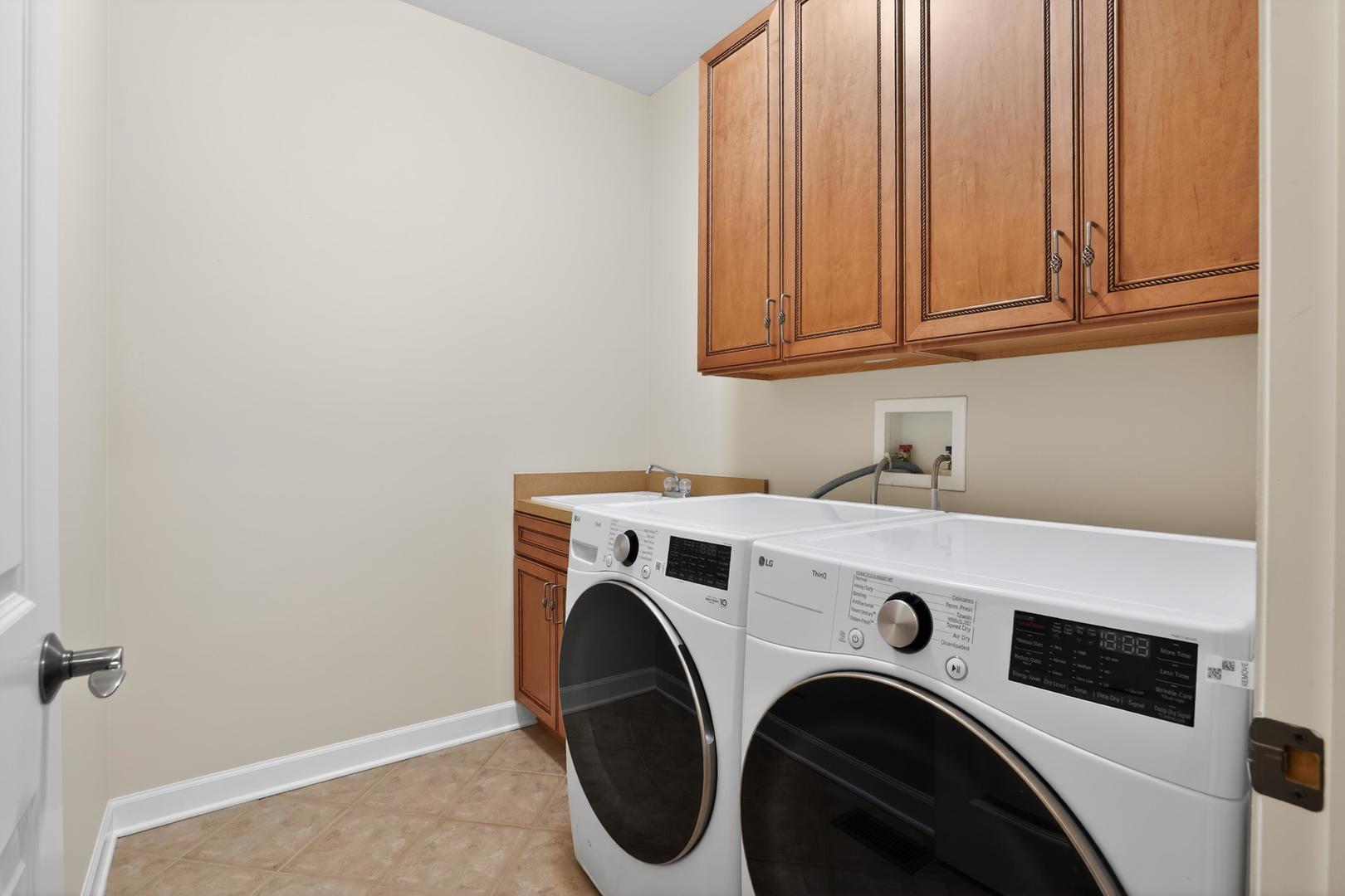 612 Stone Canyon Circle