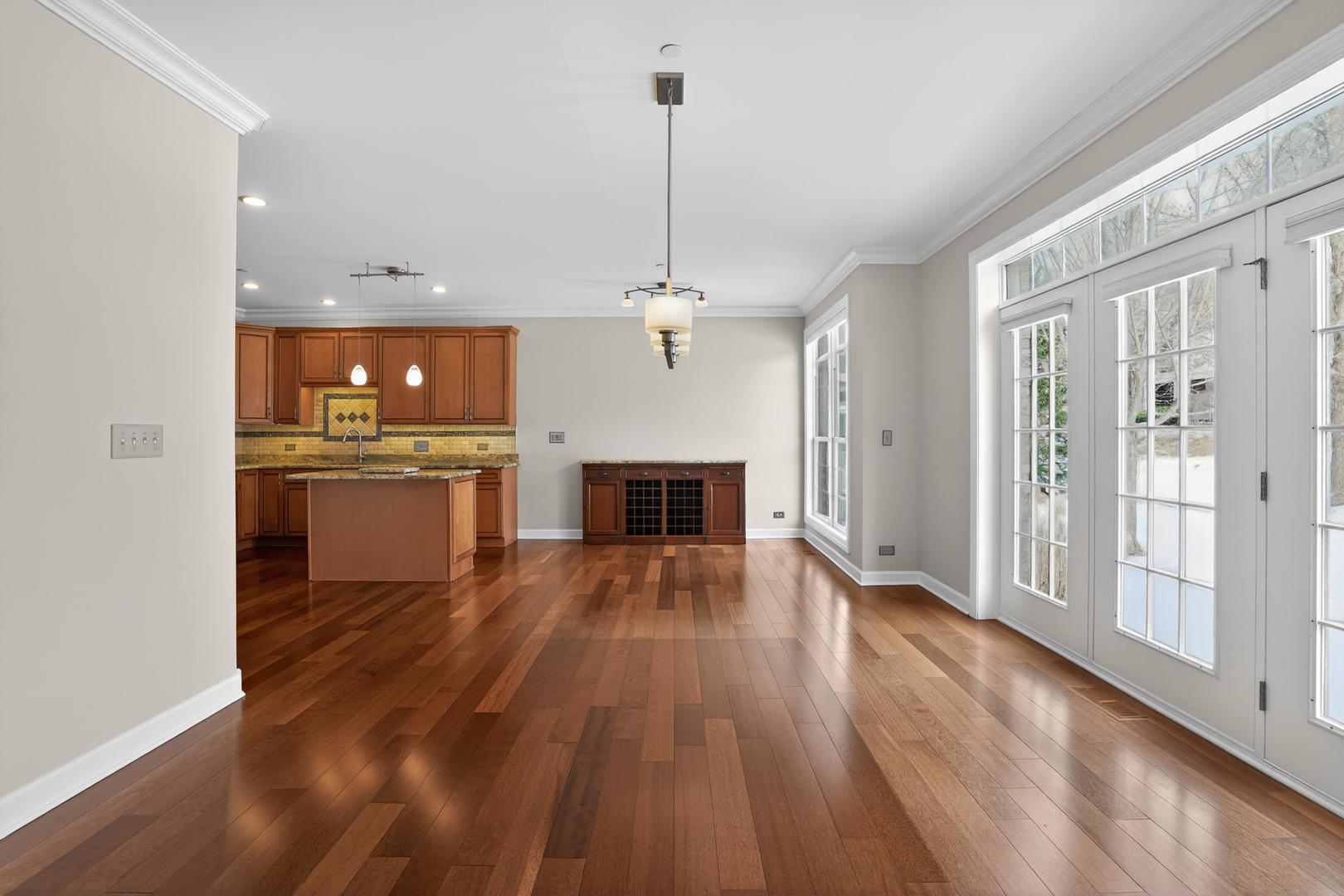 612 Stone Canyon Circle