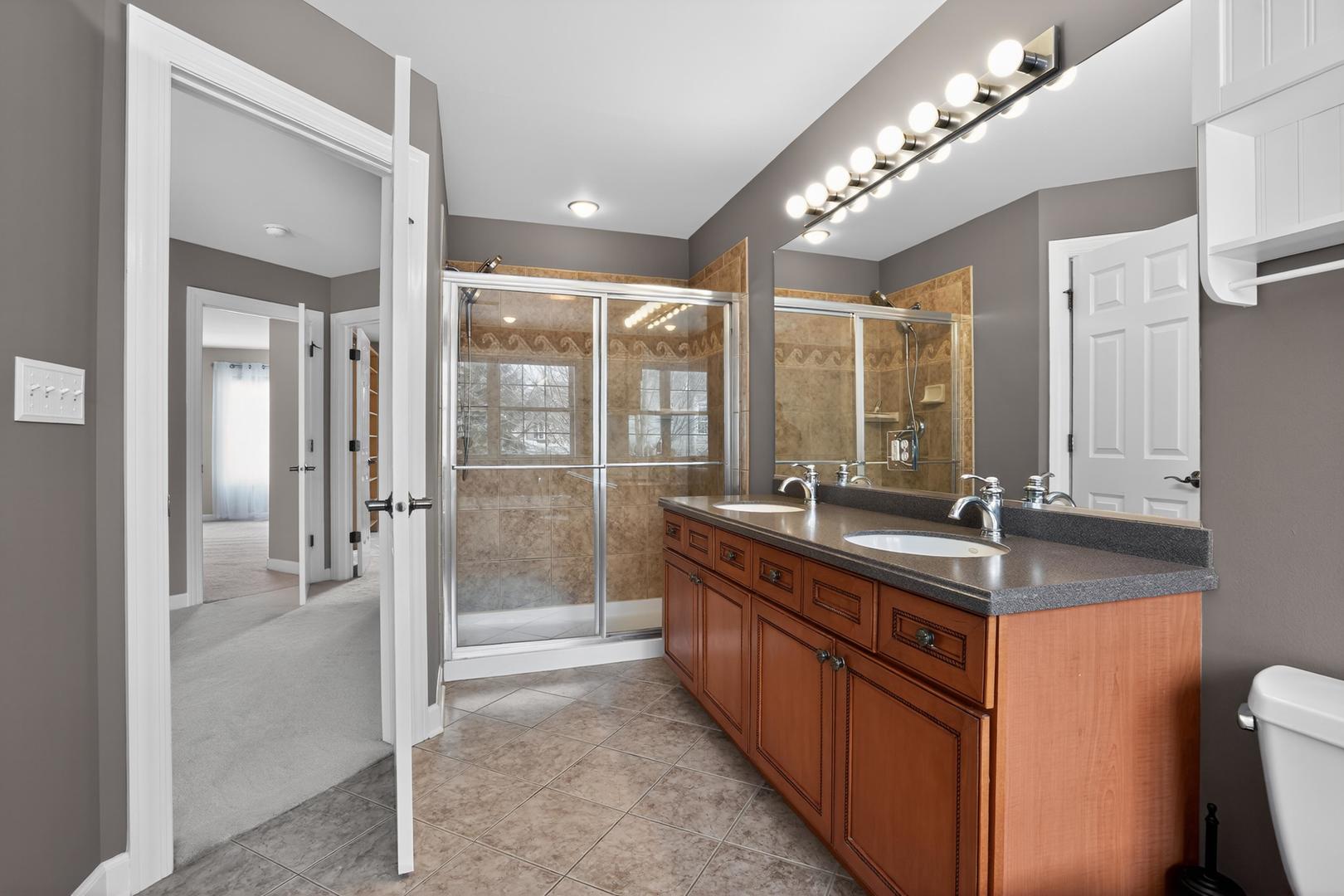 612 Stone Canyon Circle