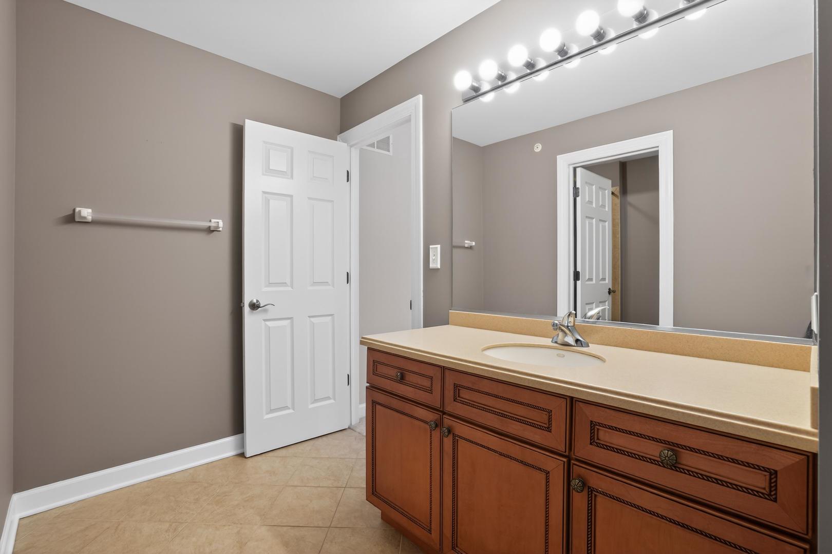 612 Stone Canyon Circle