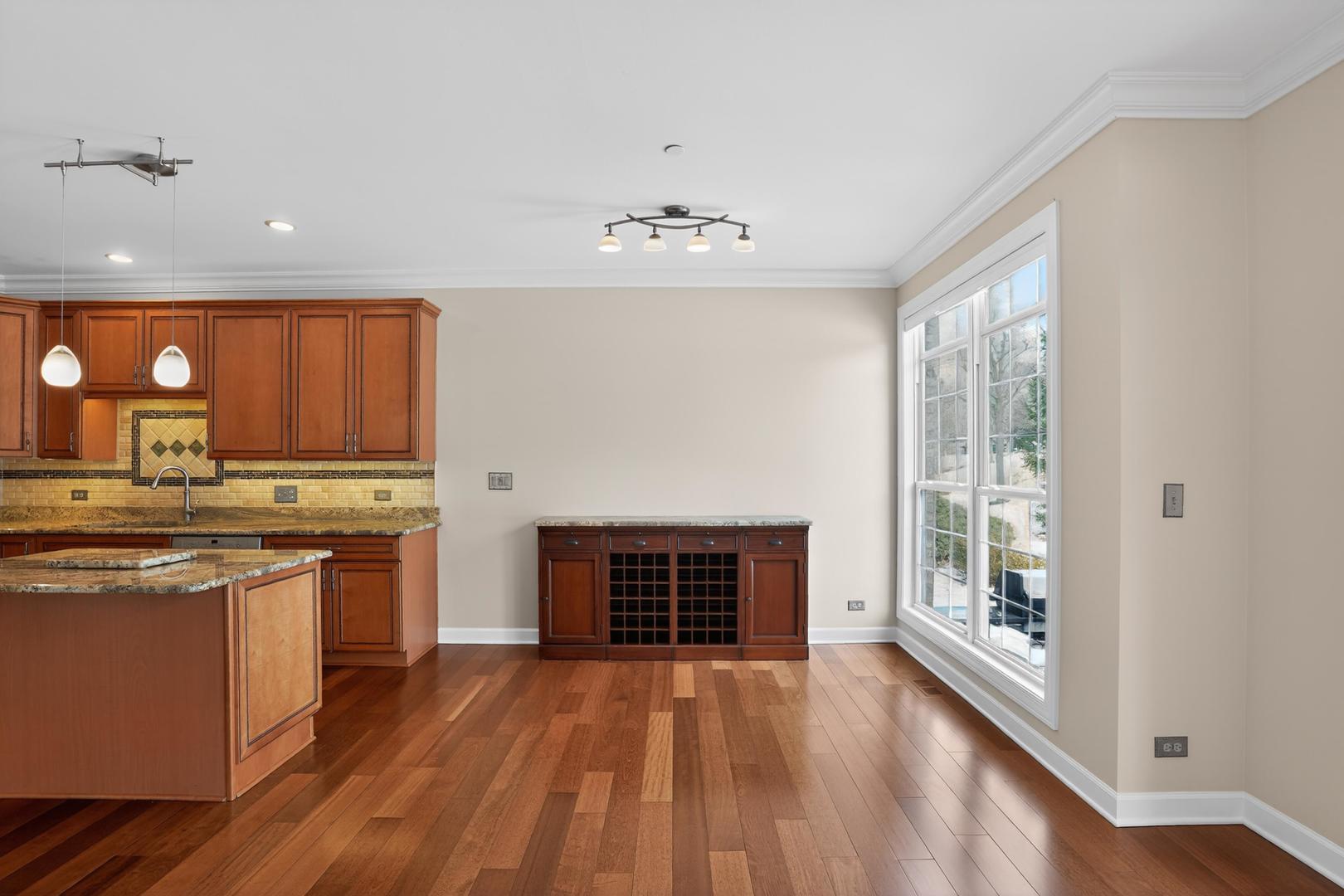 612 Stone Canyon Circle