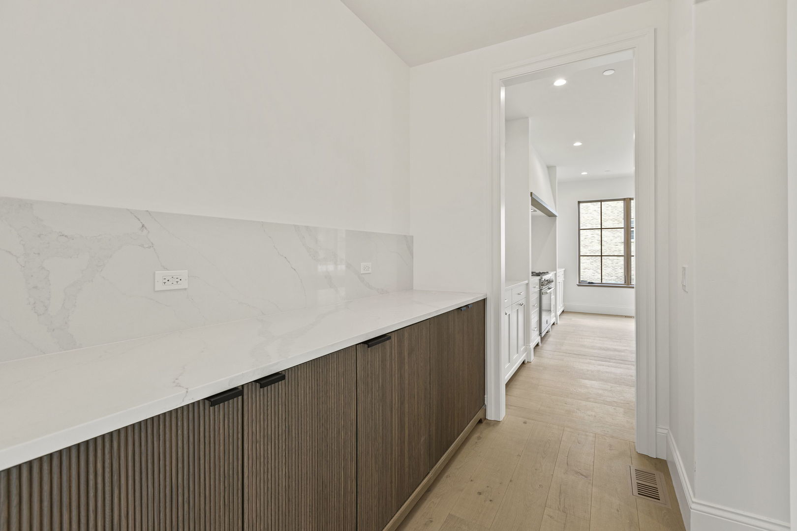 1945 Lot 2 N Northumberland Pass