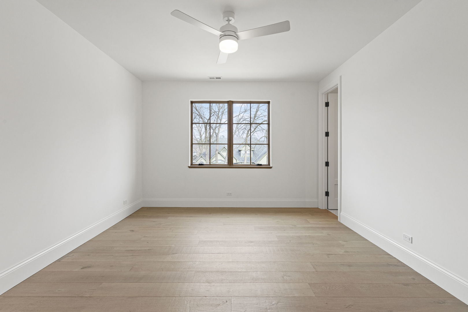 1945 Lot 6 N Northumberland Pass