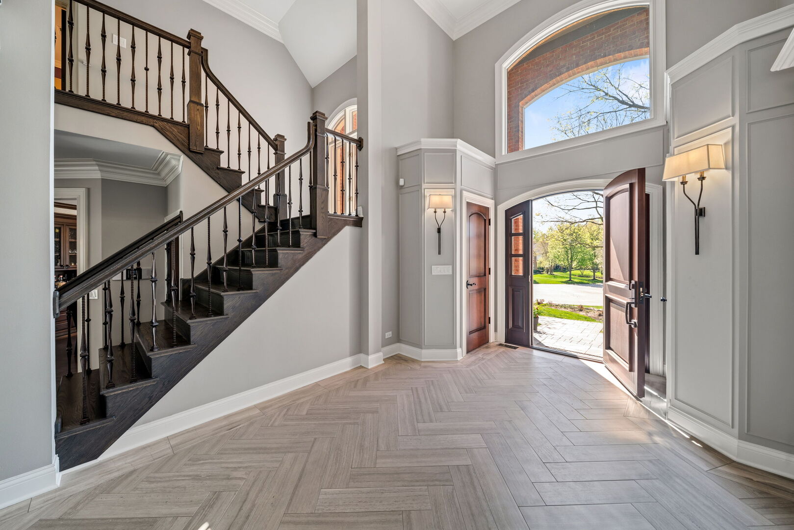 599 Chateaux Bourne Drive