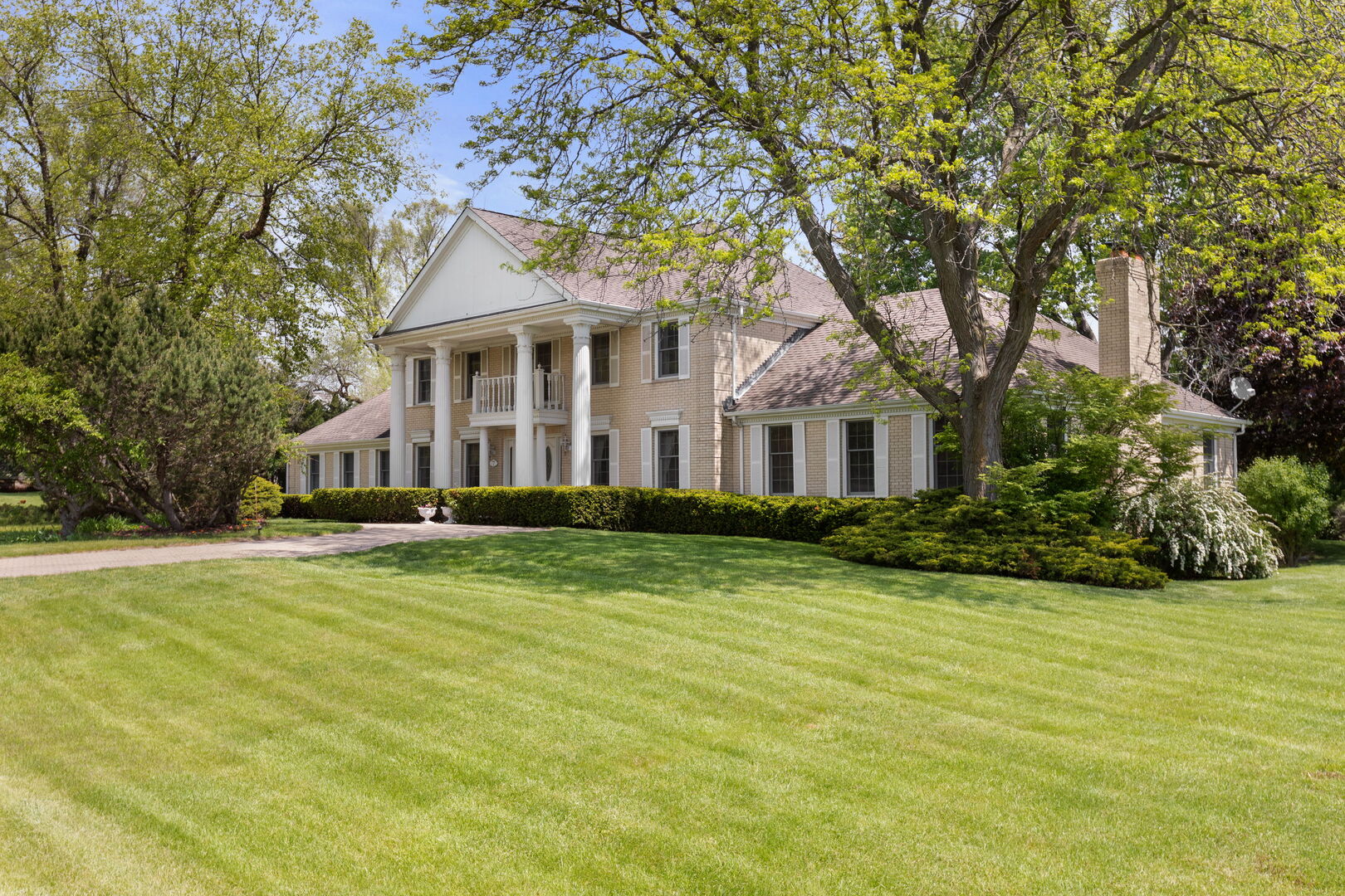 7 Willow Bay Drive