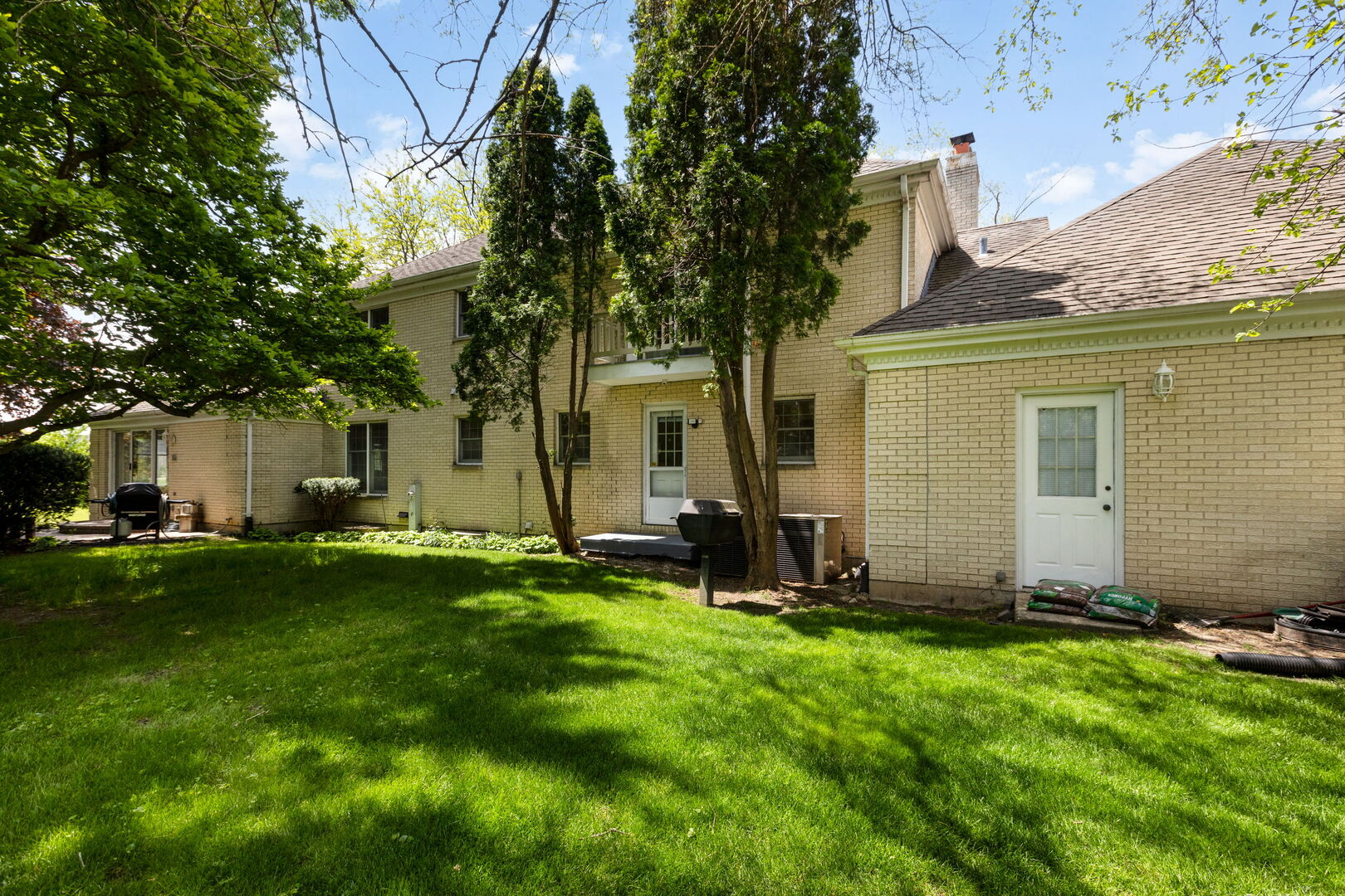 7 Willow Bay Drive