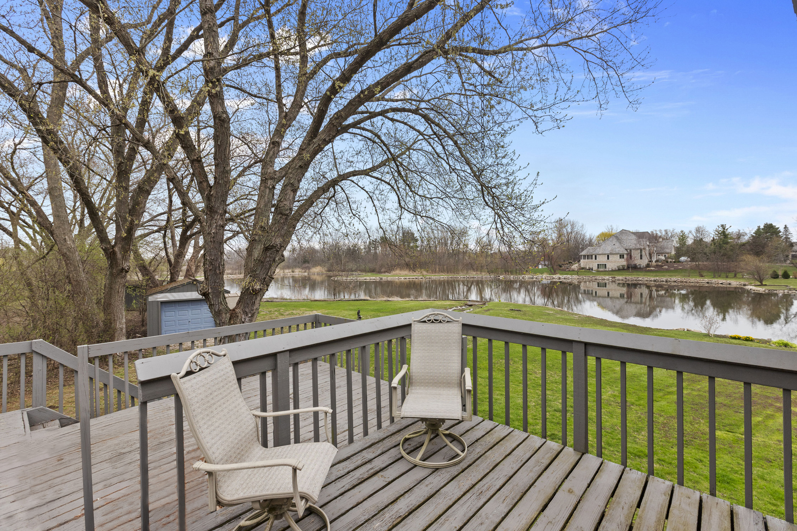 330 S Barrington Road