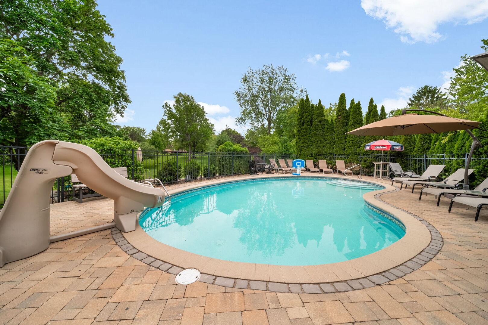 1710 Galloway Circle