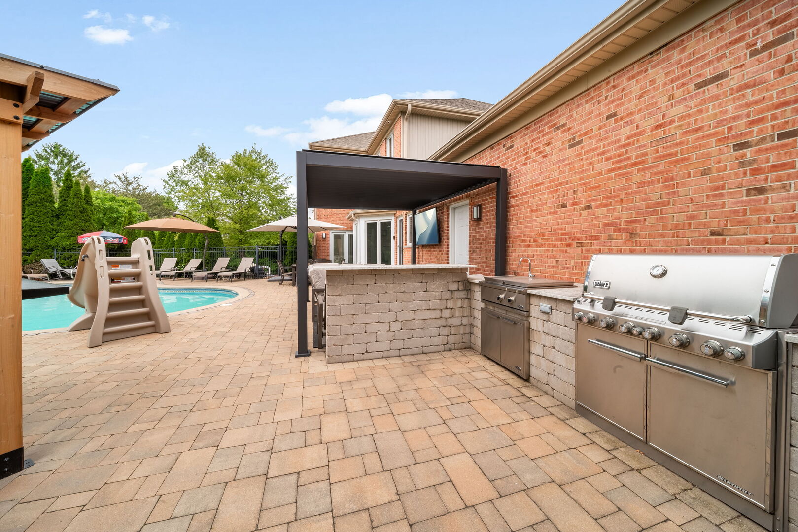 1710 Galloway Circle