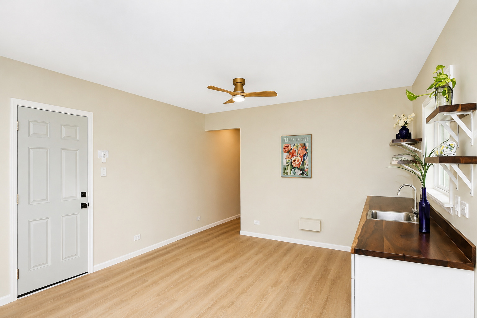109 S Elm Street