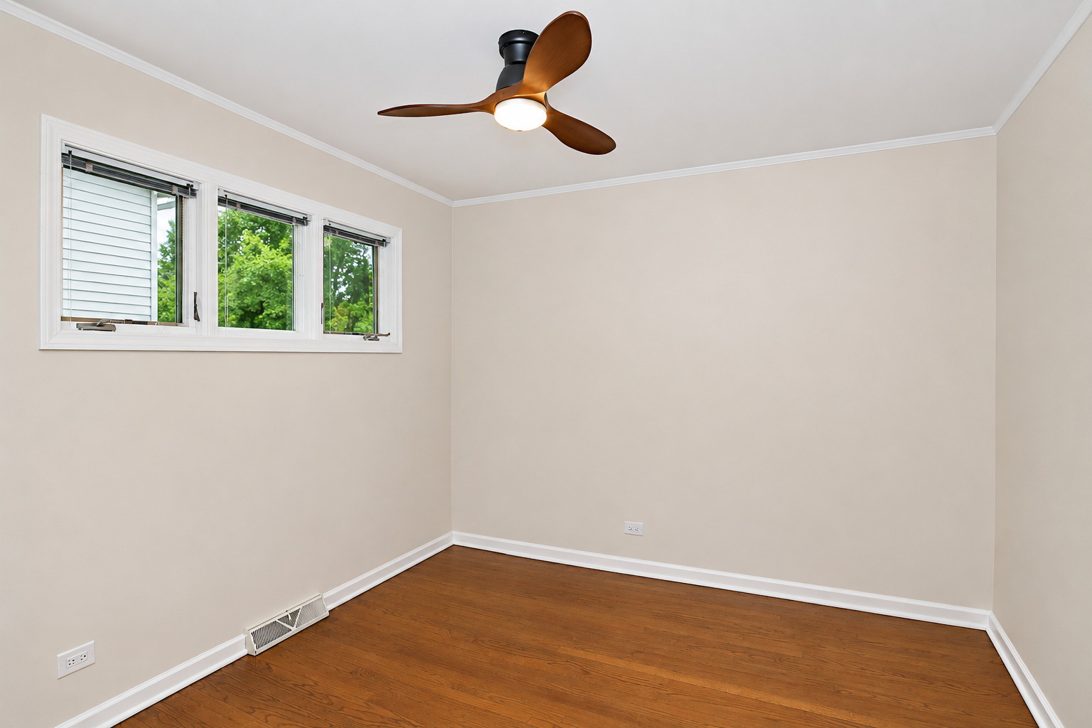 109 S Elm Street