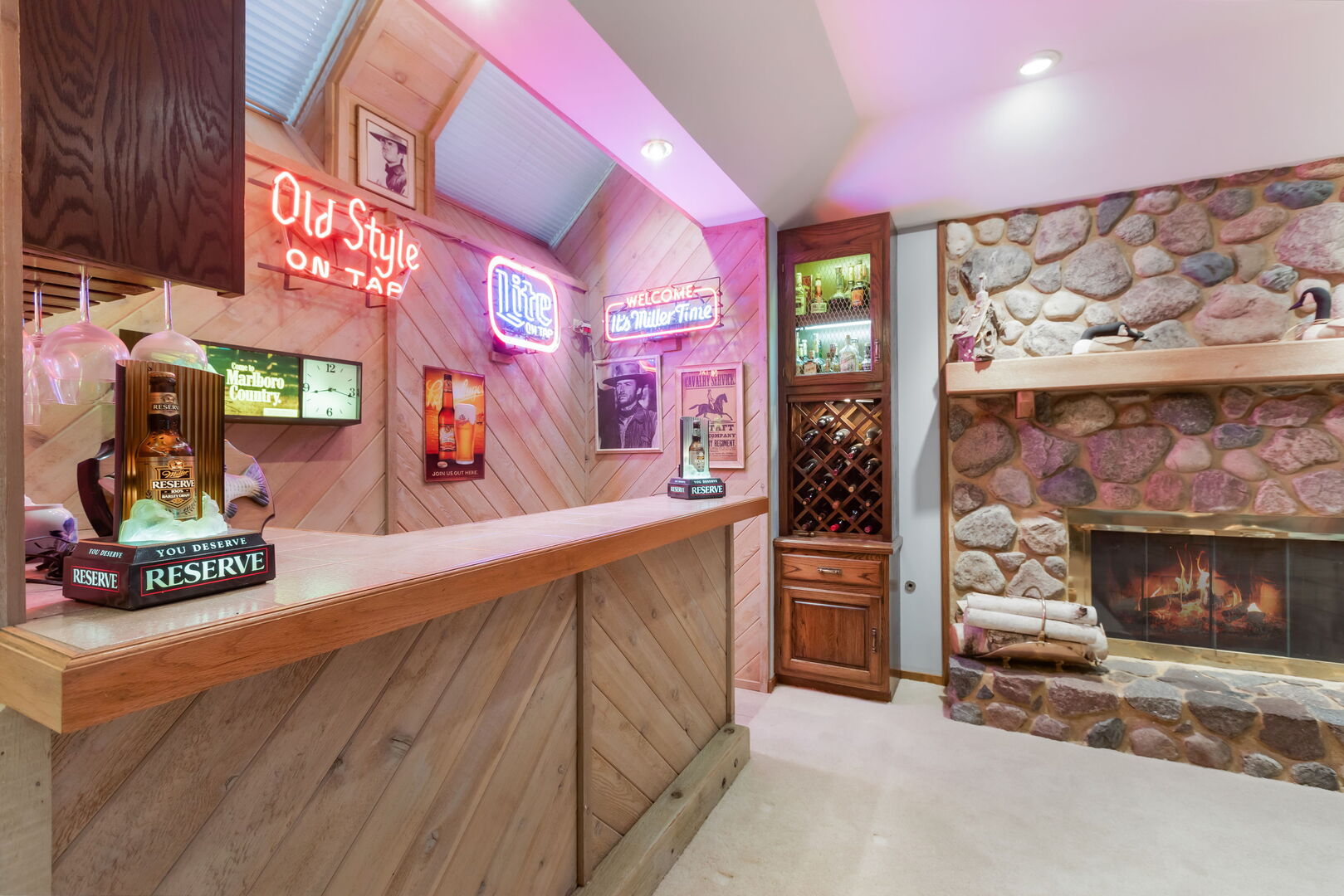 25546 Cayuga Trail