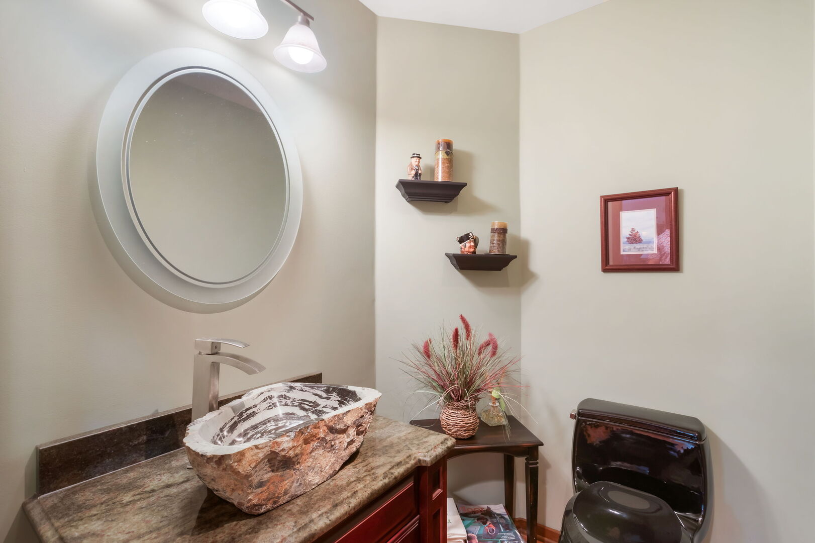 25546 Cayuga Trail