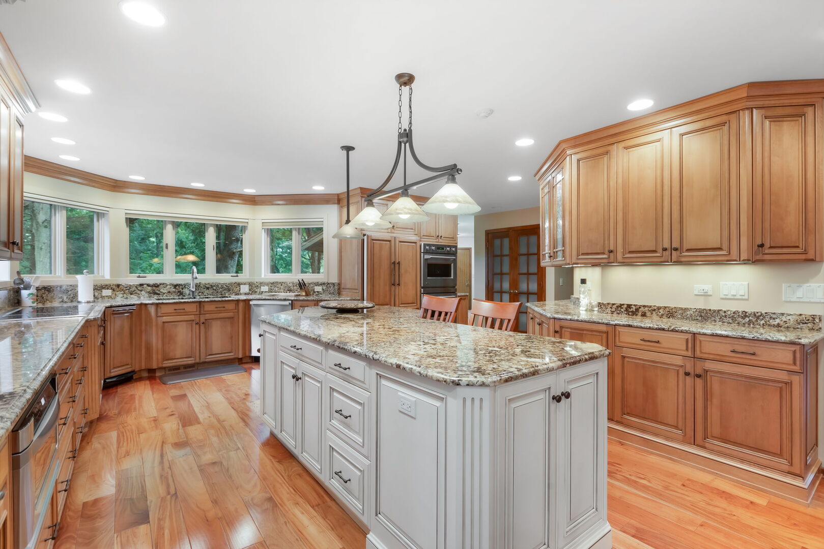 25546 Cayuga Trail