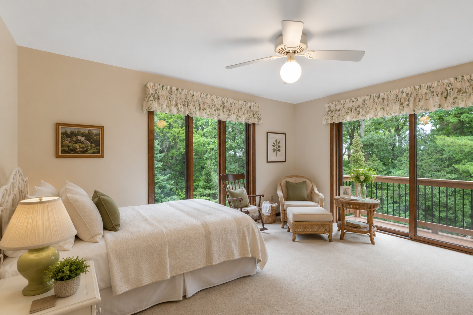 25546 Cayuga Trail