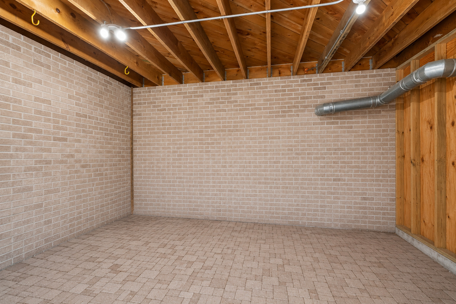 115 Cardinal Court