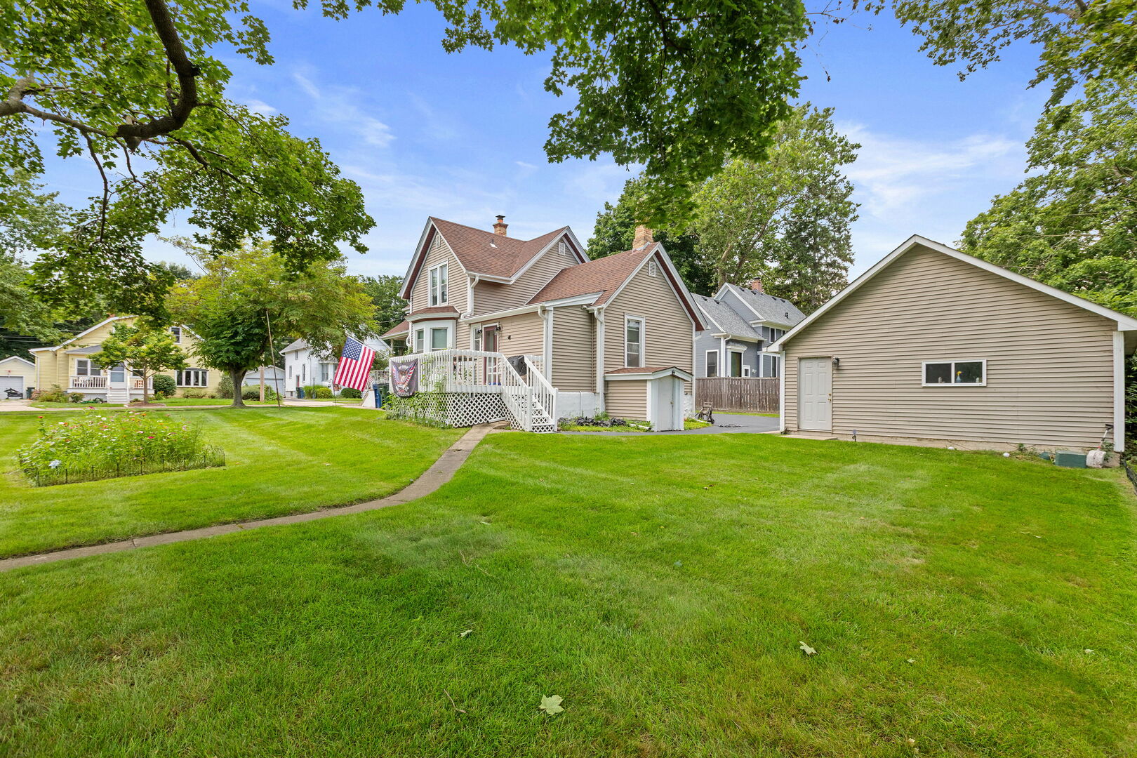 20 Division Street