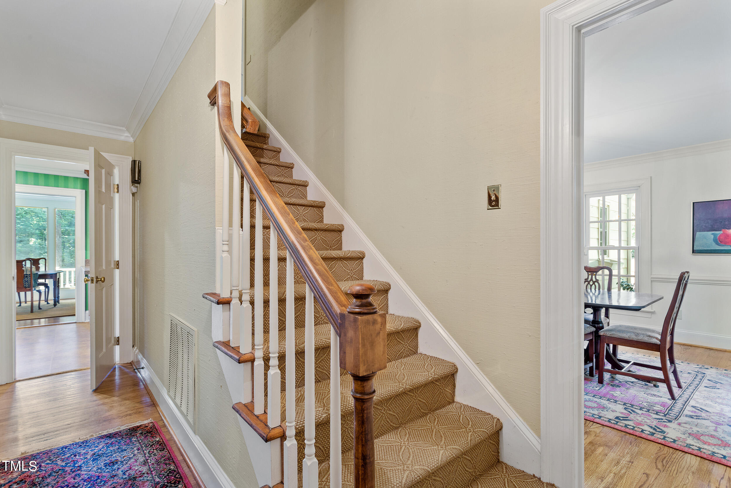 524 Lakestone Drive